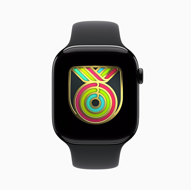 Apple Watch 上显示着奖章图标。