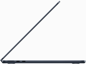 午夜色 MacBook Air 侧面视图